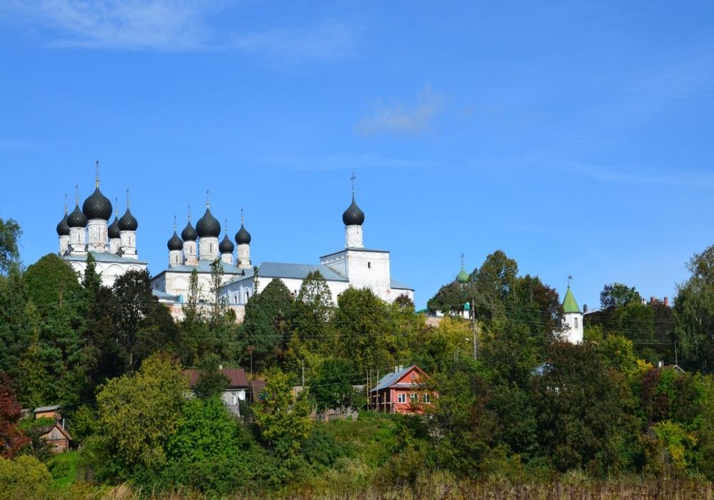 Свято-Троицкий Макариево-Унженский монастырь - Святыни и храмы города Костромы