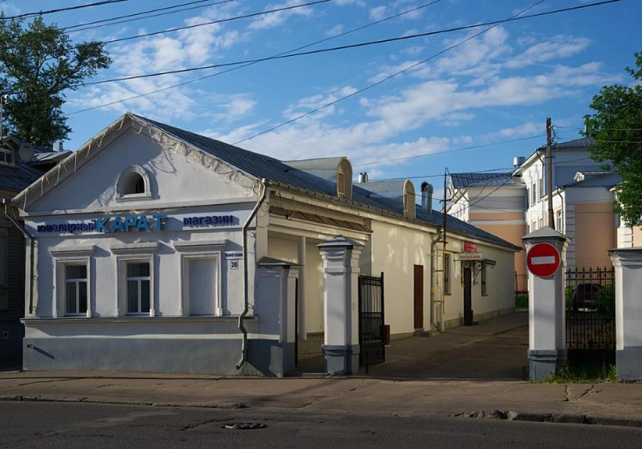 Усадьба Трубниковых (Королева): западный и восточный флигели