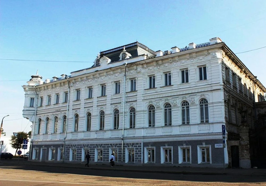 Ансамбль доходных домов Третьякова (главный корпус)