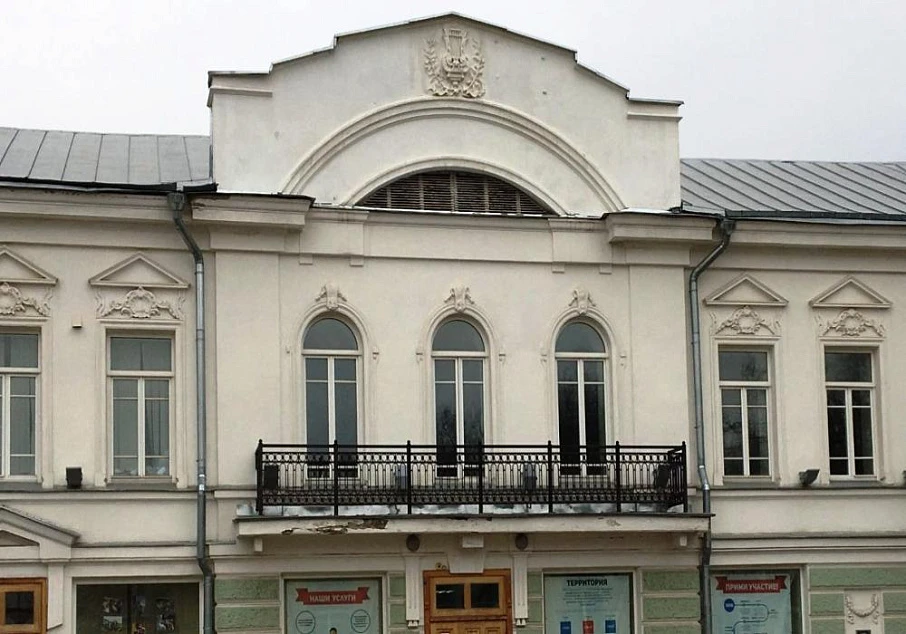 Здание кинотеатра С.К. Бархатова в Костроме - Памятники архитектуры Костромы 
