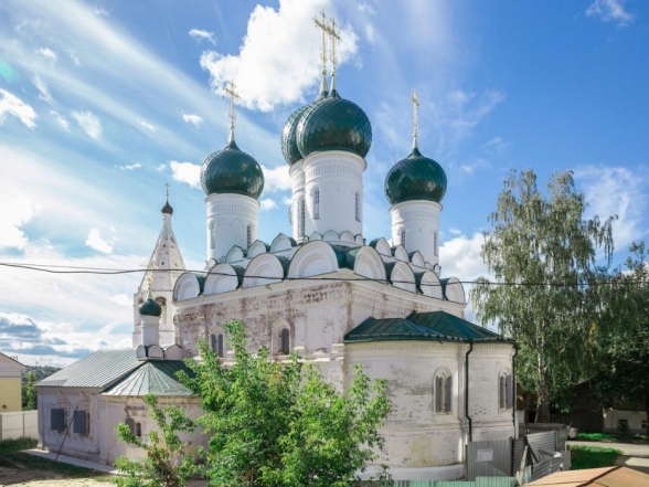 Церковь Вознесения Господня на Дебре в Костроме - Святыни и храмы города Костромы