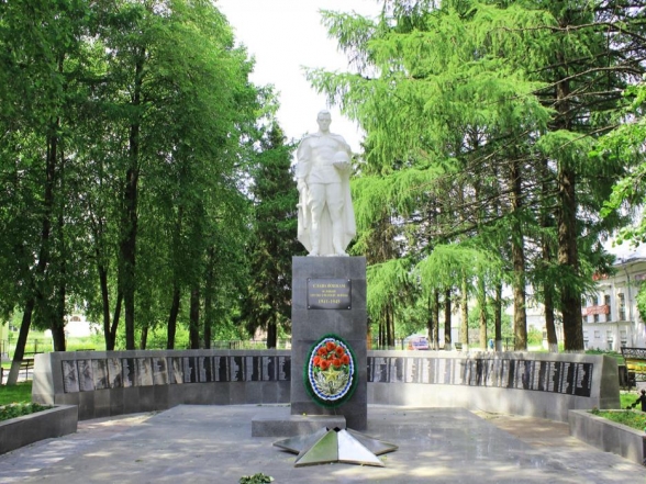 Мемориал погибшим в Великой Отечественной войне - Памятники и мемориалы Костромы 