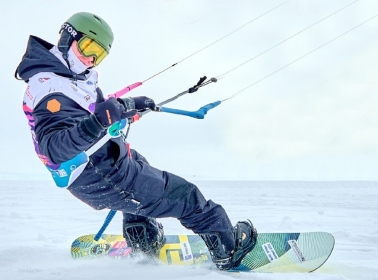 Соревнования по сноукайтингу «Галичское Заозерье»