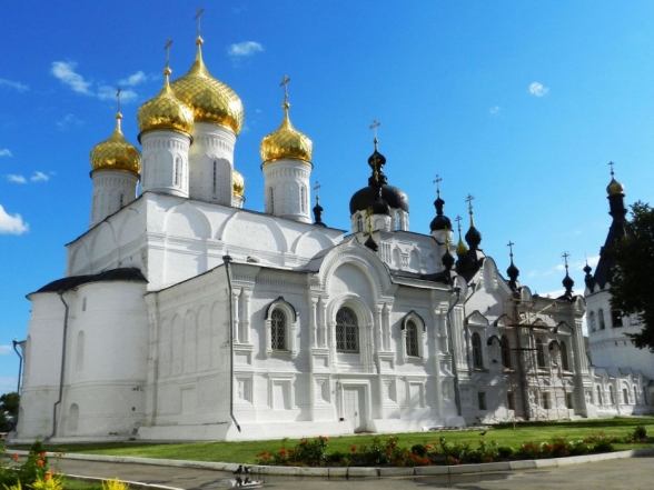 Богоявленско-Анастасиин женский монастырь в Костроме - Святыни и храмы города Костромы