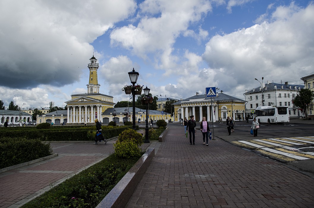 Туристско-информационный центр Костромской области. Кострома центр. Главная площадь Костромы. Кострома сейчас.