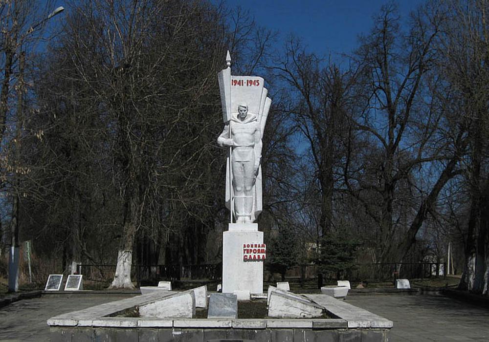 Мемориал Воинское кладбище в Нерехте - Памятники и мемориалы Костромы 