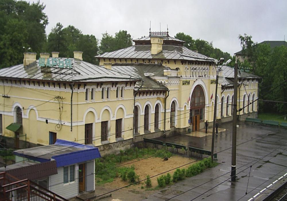 Железнодорожный вокзал в Шарье - Памятники архитектуры Костромы и области