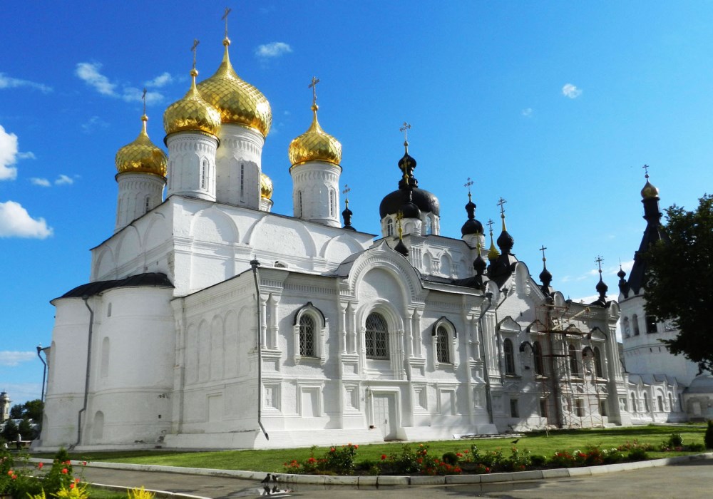 Богоявленско-Анастасиин женский монастырь в Костроме - Святыни и храмы города Костромы