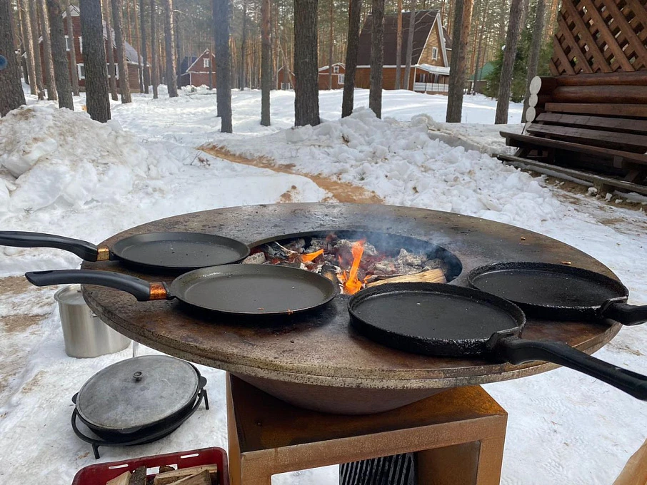 В Нью-Ветлуга – парке в семейных владениях Бобылей праздники комом не проходят!