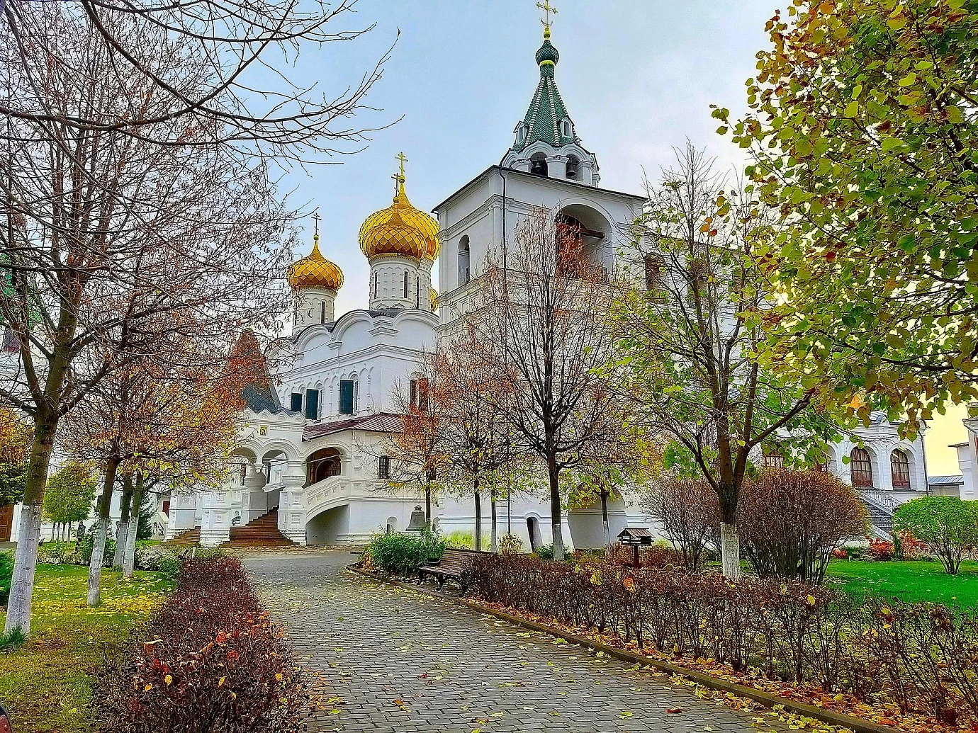 "Государыня Кострома"