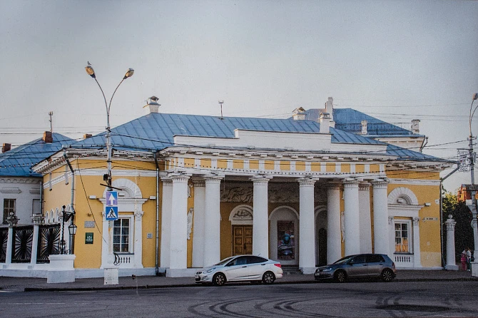 Музей Гауптвахта в Костроме - Памятники архитектуры Костромы и области