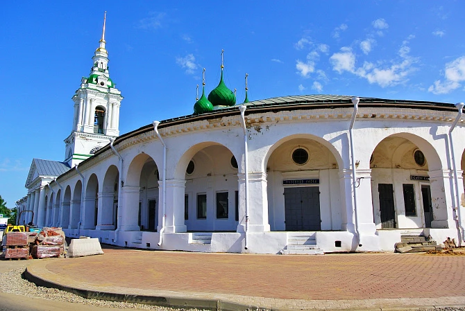 Красные ряды (Гостиный двор) и Мелочные ряды