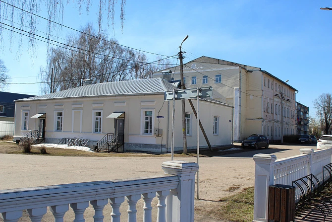 Ансамбль присутственных мест в Нерехте - Памятники архитектуры Костромы и области